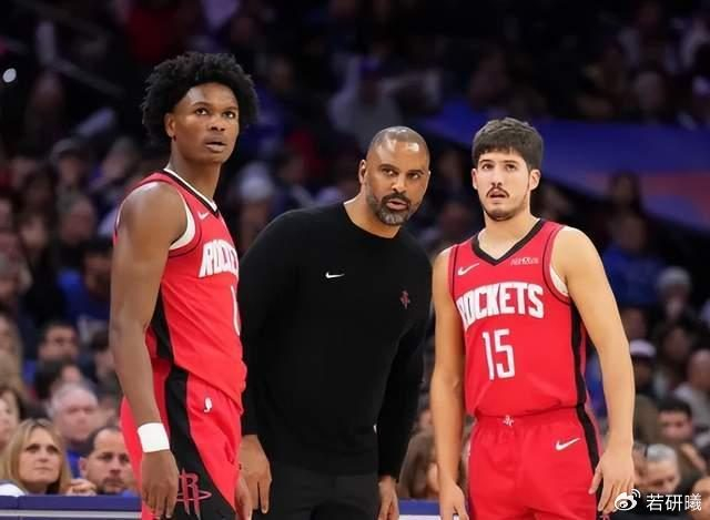 赏金女王试玩-阿门三战22次助攻！火箭透露新决定，范乔丹排除莫兰特加盟可能性|乌度卡|谢泼德|控卫|凯文·杜兰特|艾米-乌度卡_新浪体育_新浪新闻